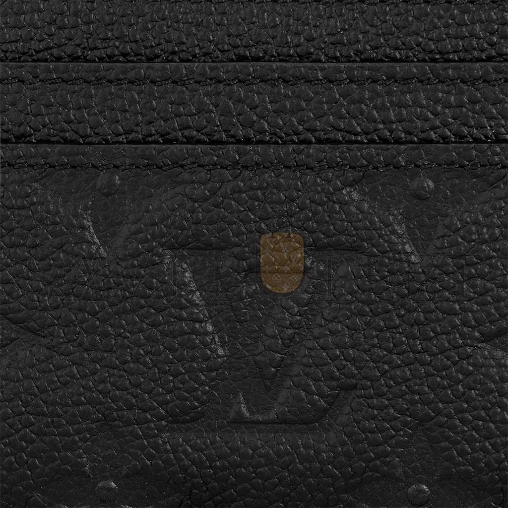 l**is V*t*n lv charms card holder m82132 (10.2*7.3*0.3cm)